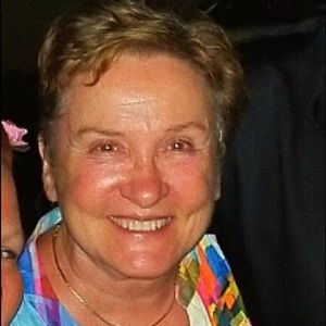 Meet your Posher, Helen